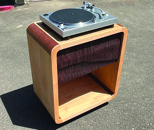 1970s-inspired turntable cabinet
