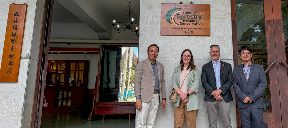 Rachael Fahrenbach, Director of International Program Office at the College of Forestry, and others at NTU